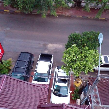 Kro Nhep Guesthouse Kampot Exterior foto